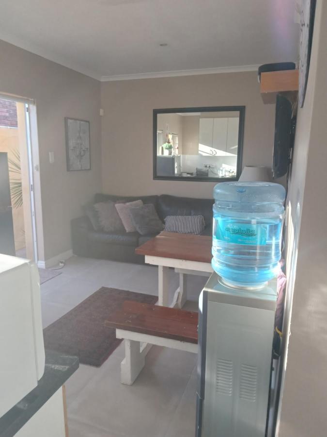 Toscana Cottage Port Elizabeth Bagian luar foto