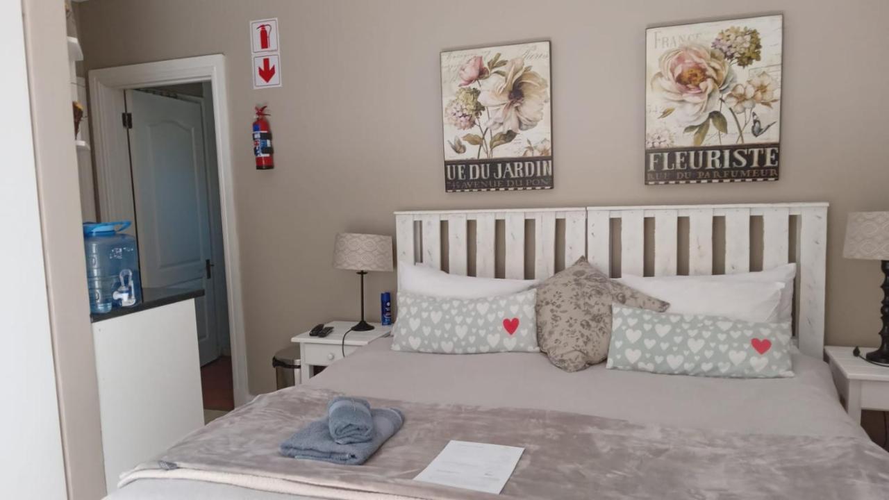 Toscana Cottage Port Elizabeth Bagian luar foto