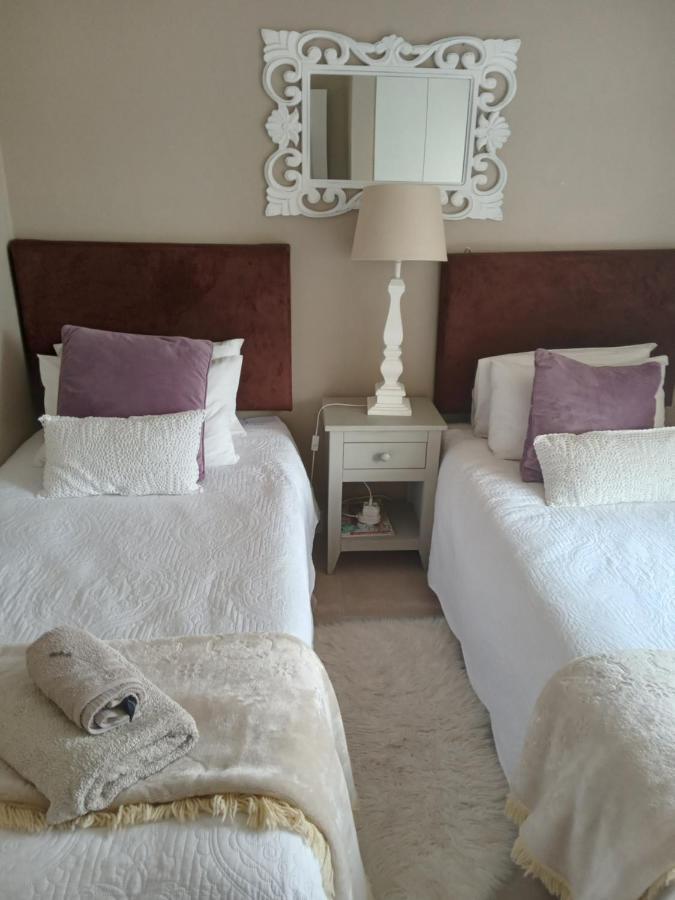 Toscana Cottage Port Elizabeth Bagian luar foto