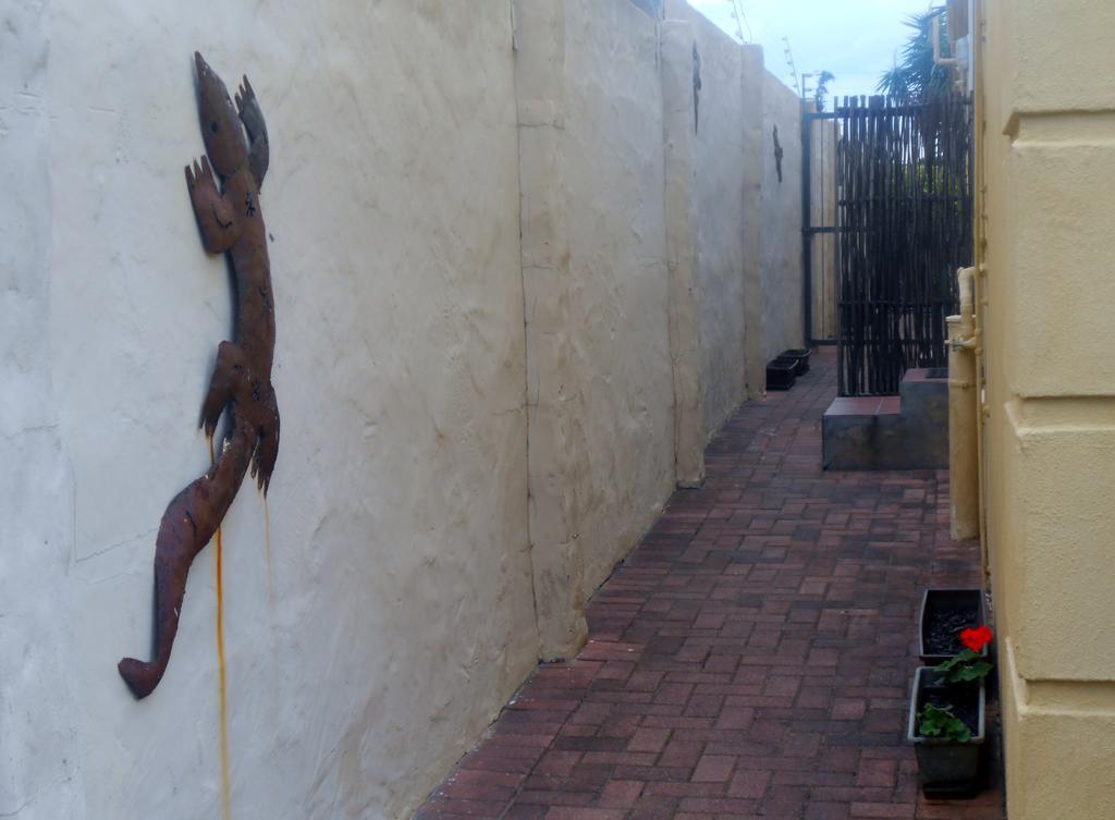 Toscana Cottage Port Elizabeth Bagian luar foto