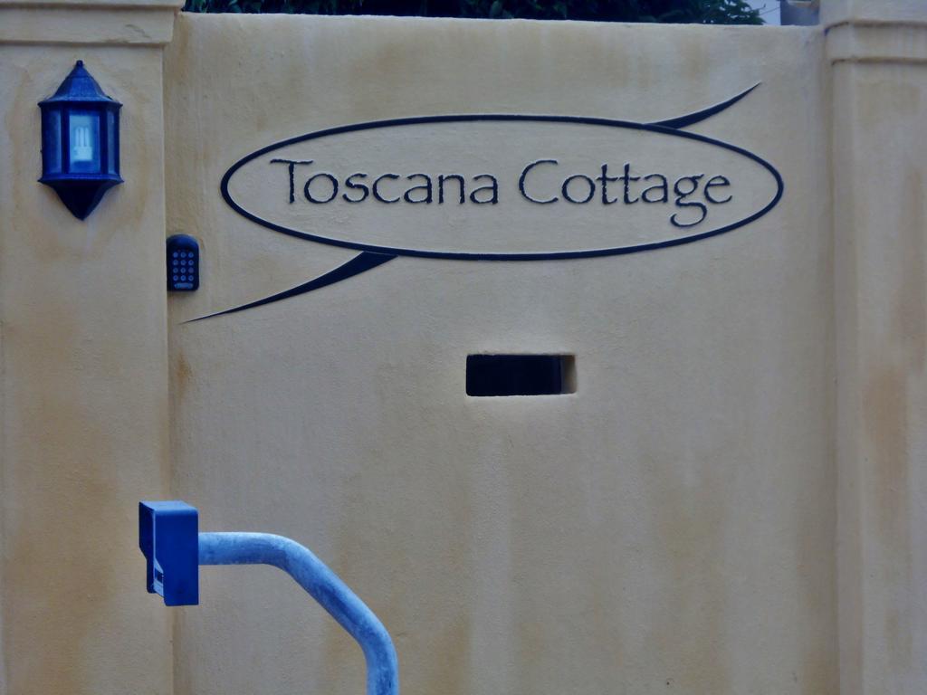Toscana Cottage Port Elizabeth Bagian luar foto