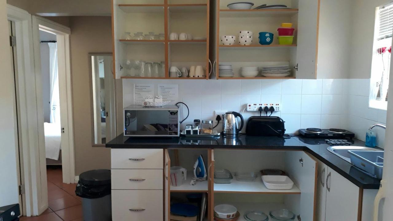 Toscana Cottage Port Elizabeth Ruang foto